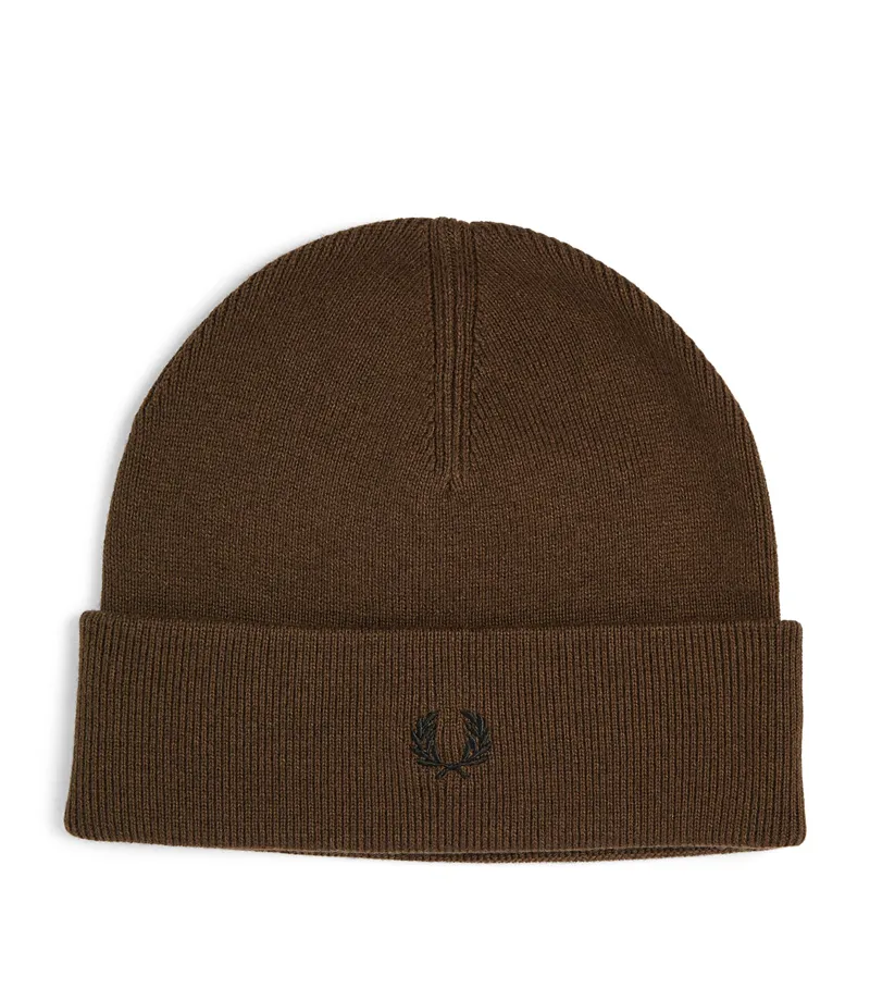 【秋冬おすすめ】FRED PERRY Emblem Logo Beanie Logo Emblem 【秋冬おすすめ】FRED Beanie PERRY