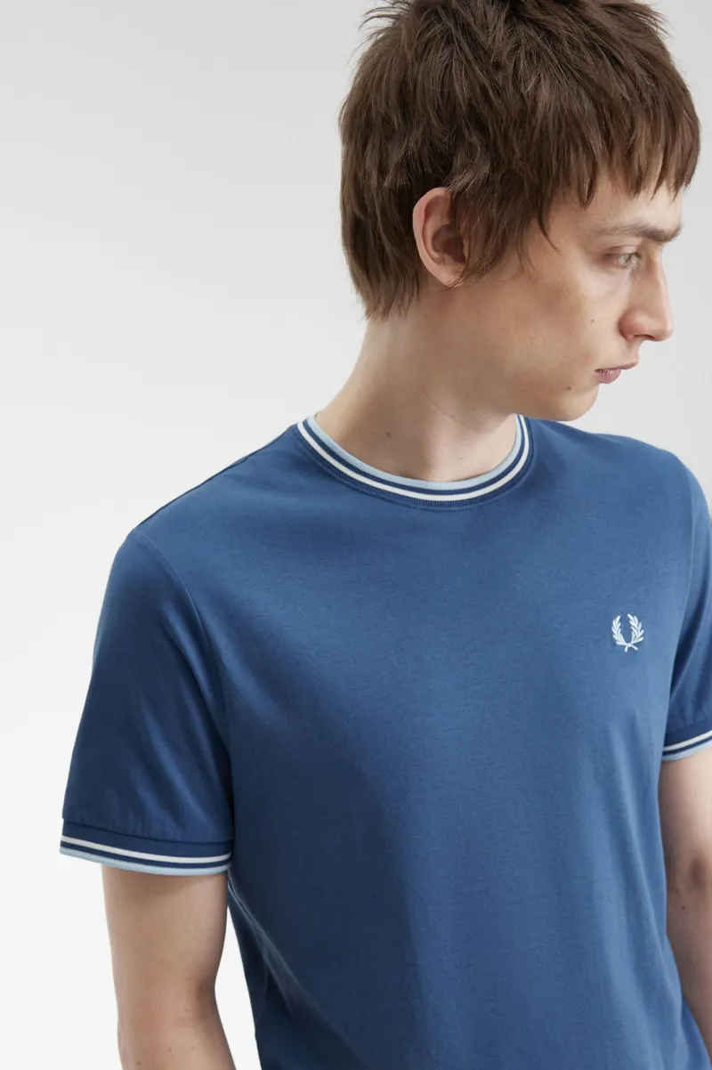 Fred Perry Twin Tipped T-shirt Midnight Blue-1