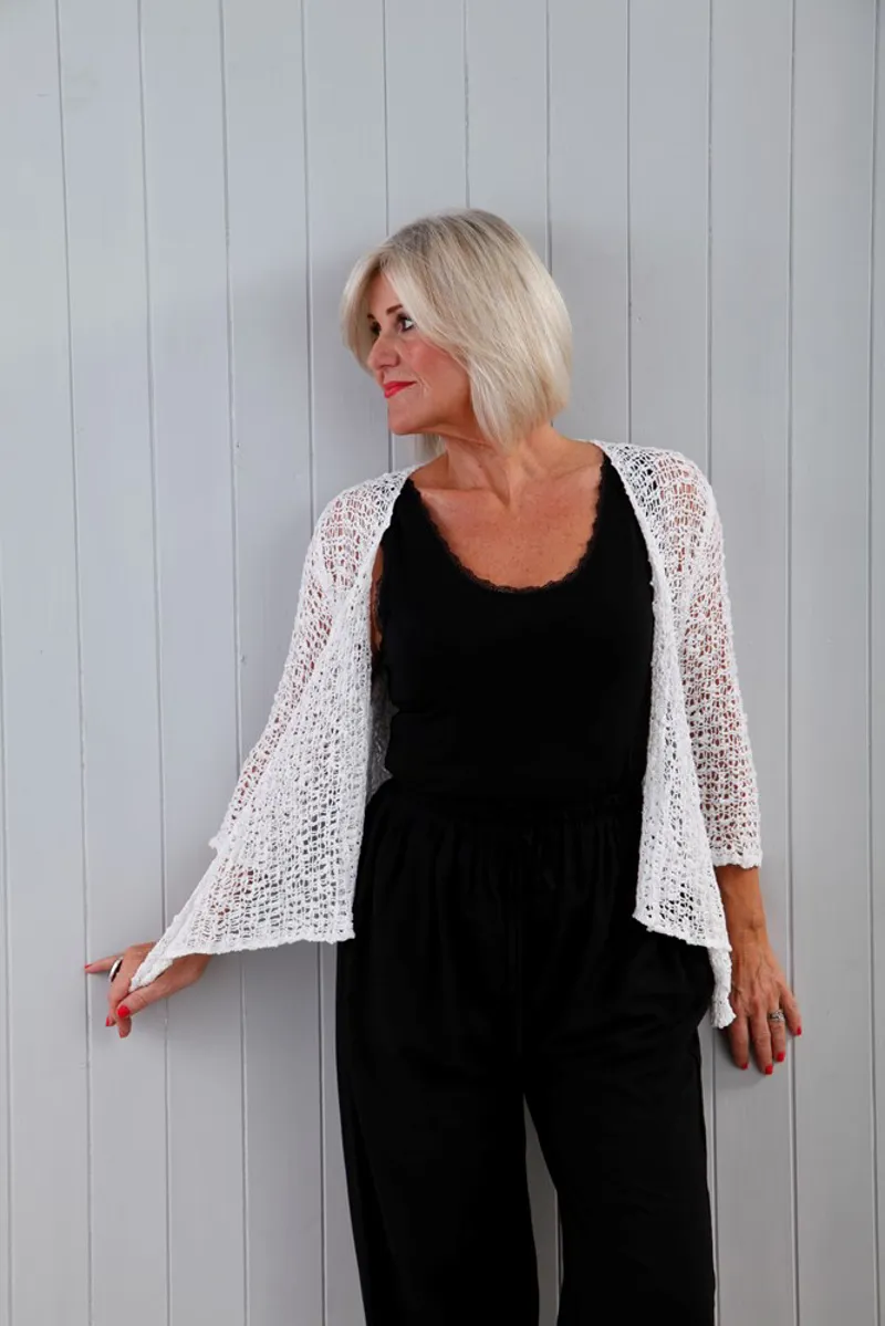 Goose Island popcorn tie front shrug White