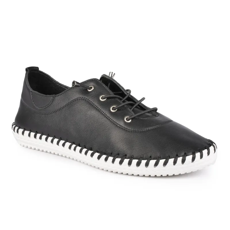 Lunar St Ives Pump Plimsoll Black
