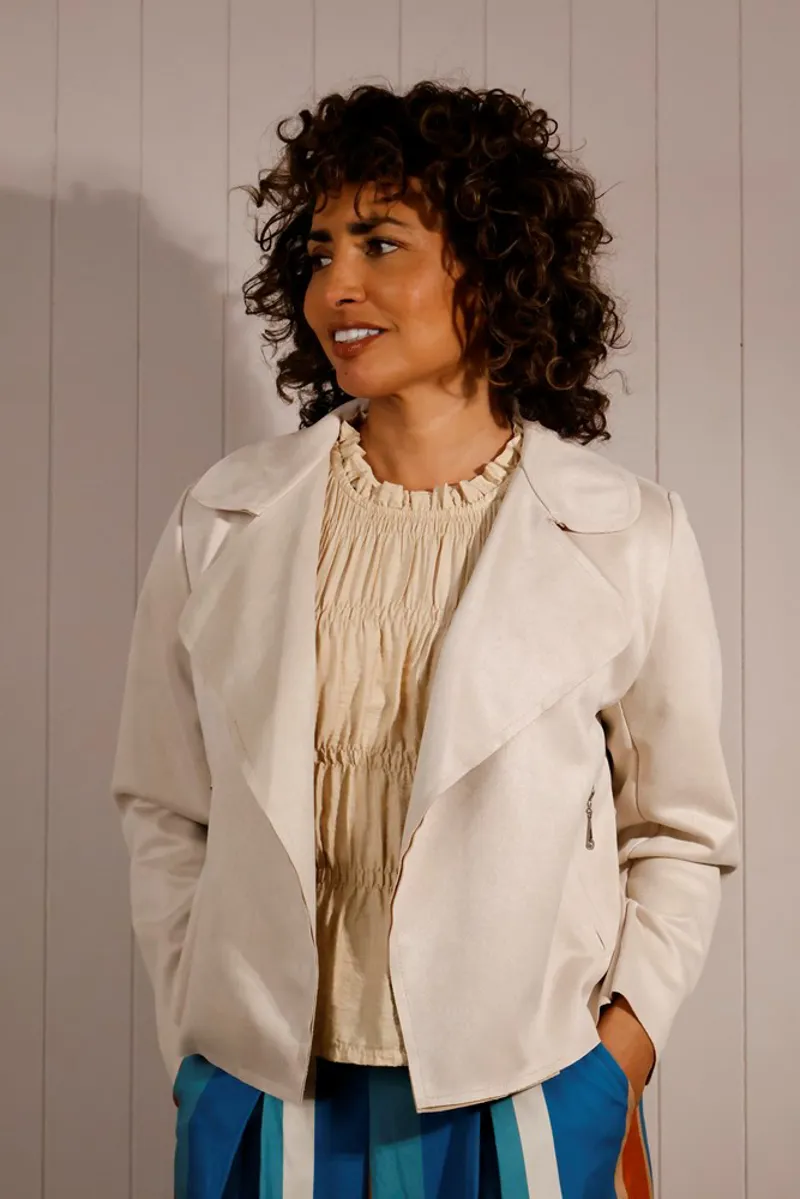 Goose Island suede look cropped jacket Beige