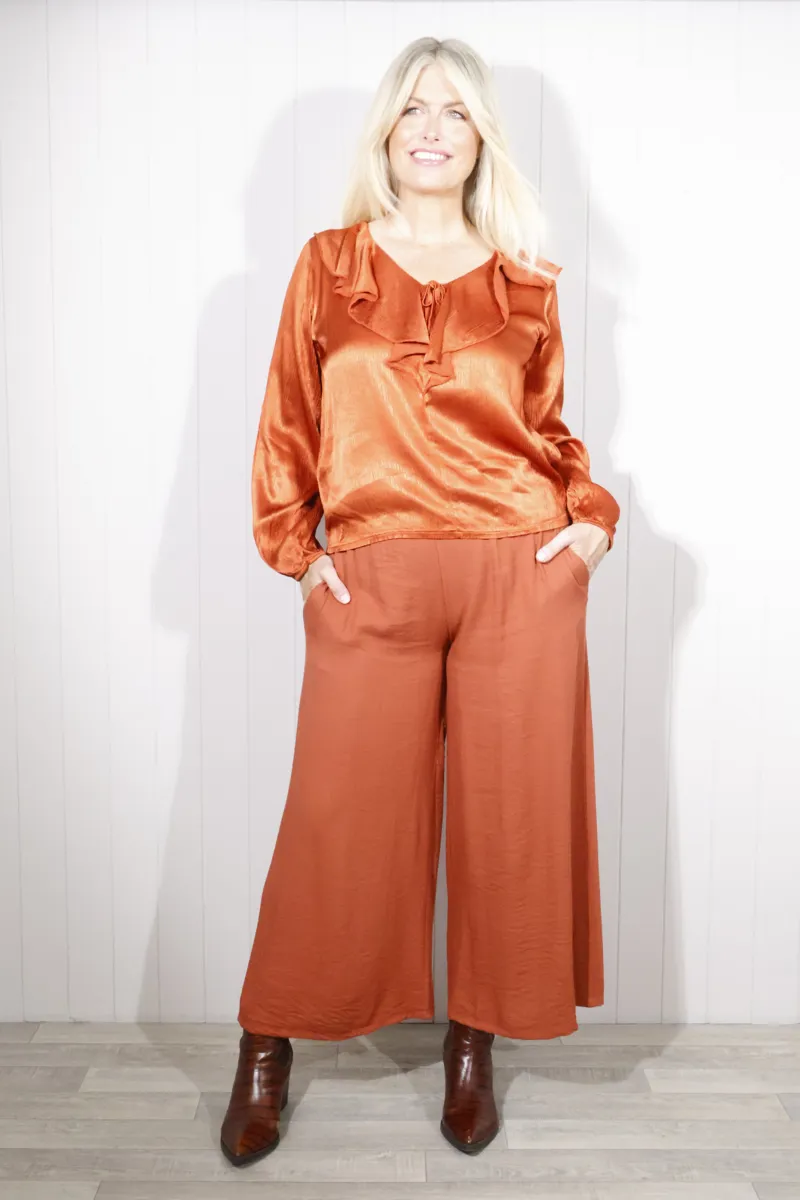 Goose Island satin look blouse Rust-2