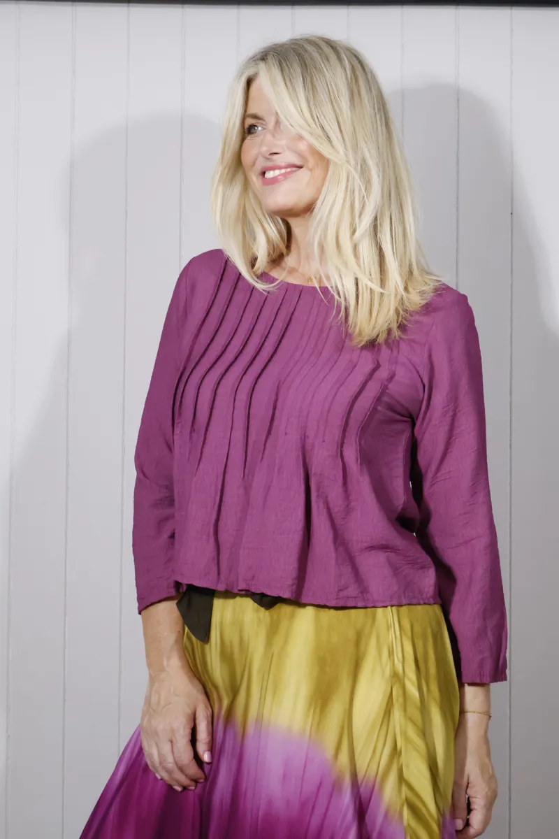 Goose Island pleat front blouse Plum-2