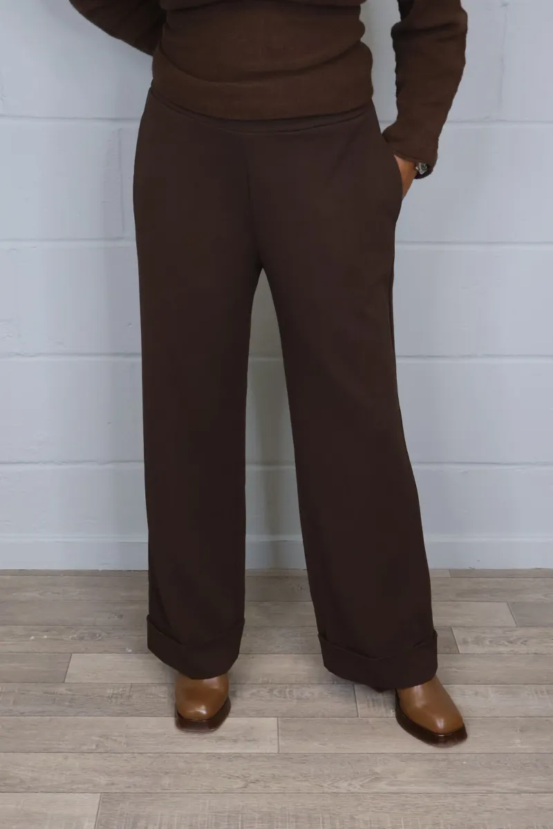 Goose Island wide leg turn up trousers Chocolate