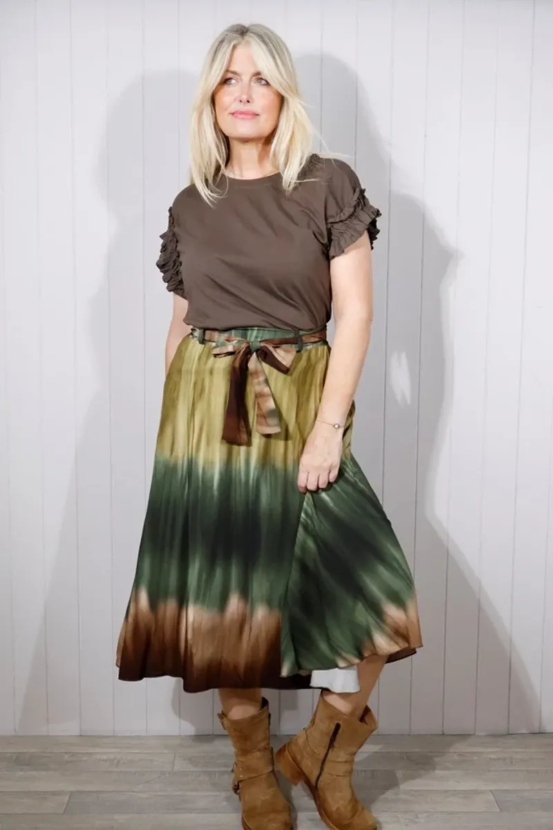 Goose Island tie dye skirt Green