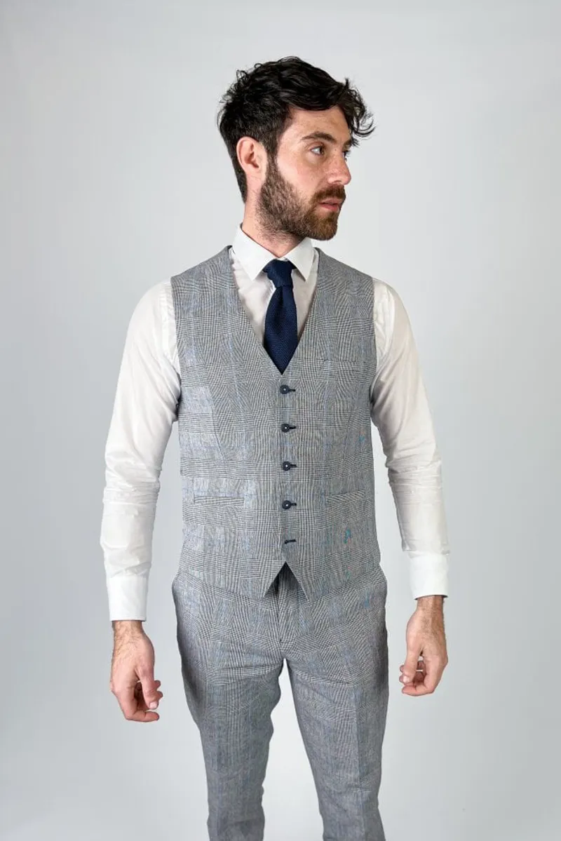 Cavani Arriga Check WaistCoat Light Grey SIZE 40 AND 48 ONLY