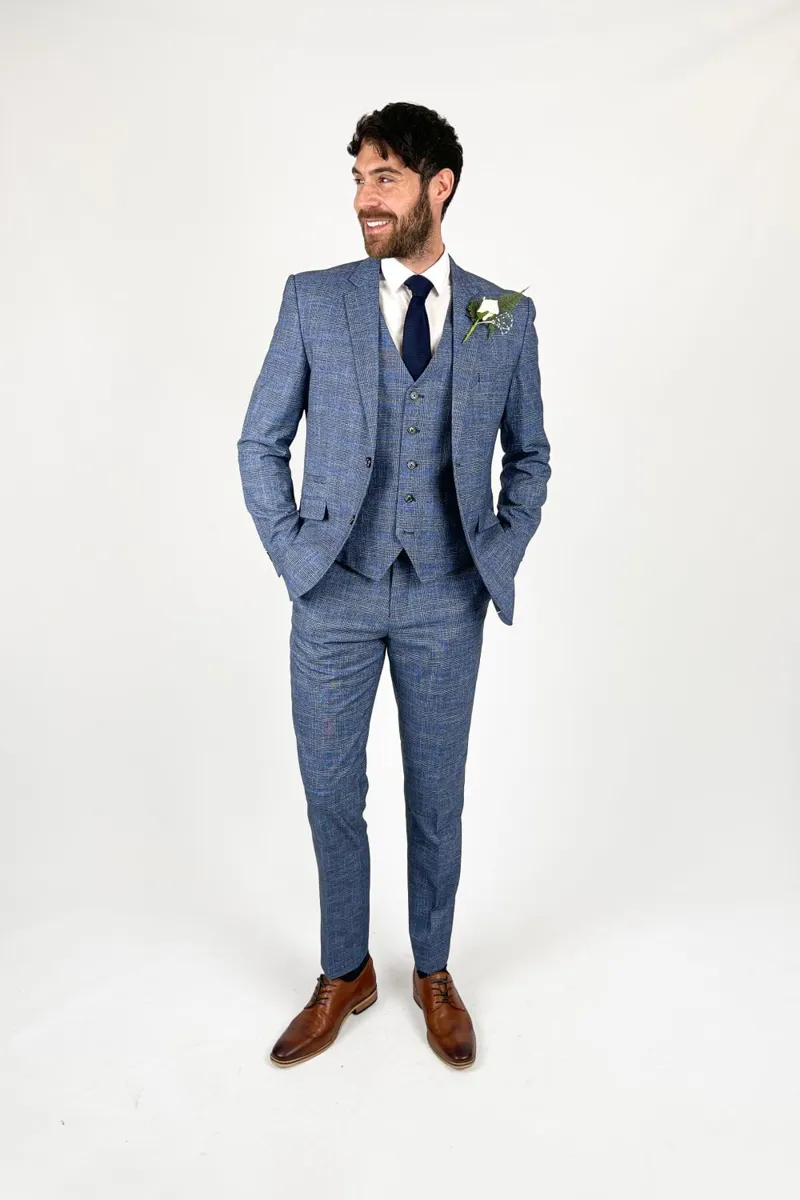 Cavani Phantom Blazer Navy 46 and 48 ONLY-3