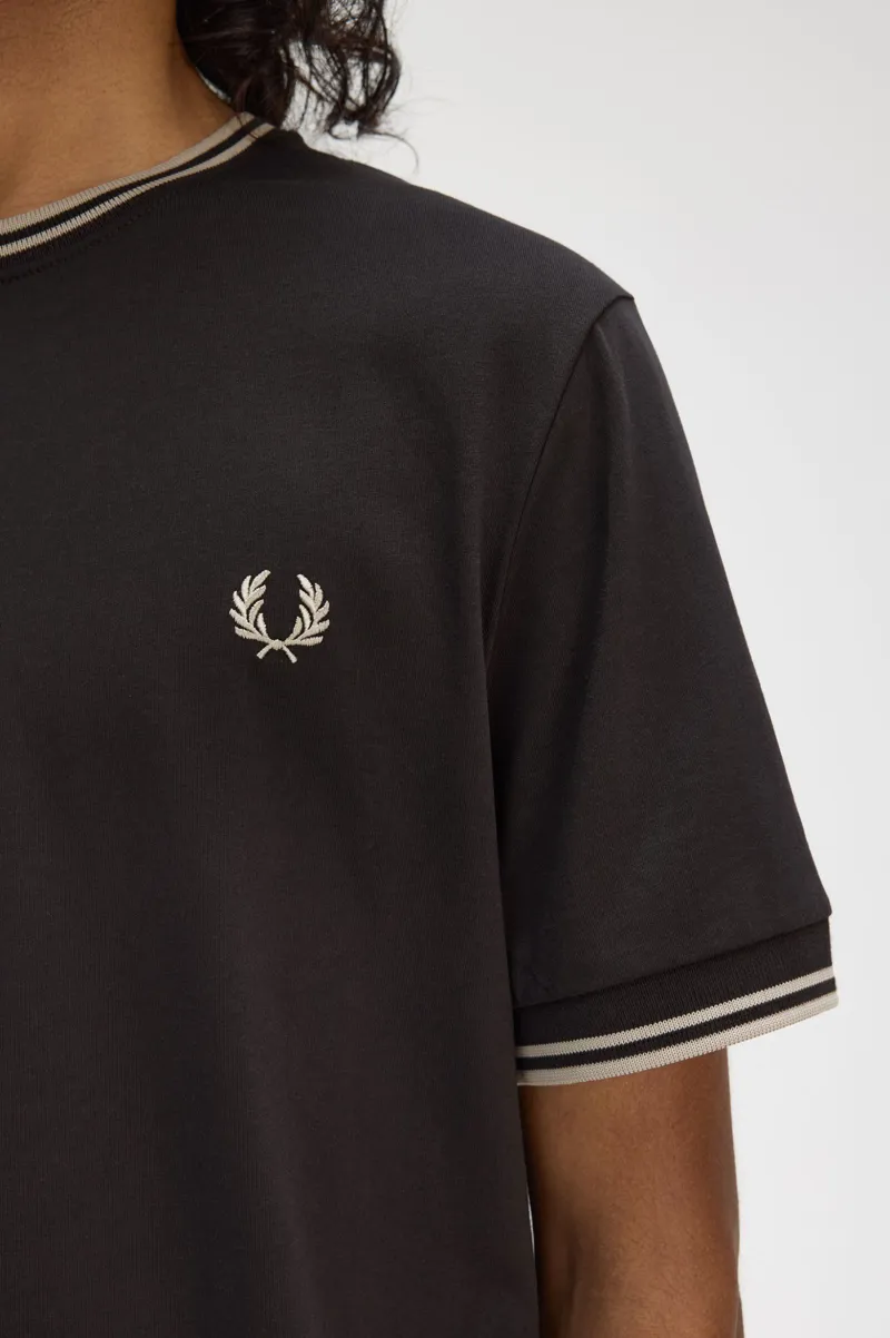 Fred Perry Twin Tipped T-shirt Anchor Grey / Oatmeal-6