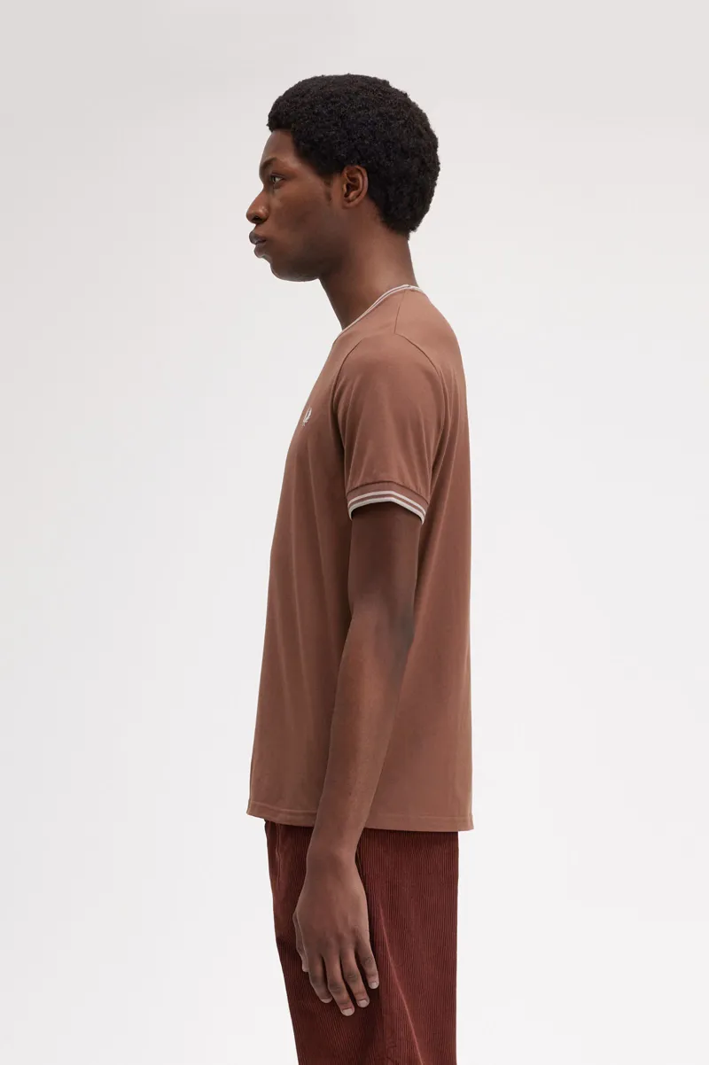 Fred Perry Twin Tipped T-shirt Whiskey Brown / Porridge -5