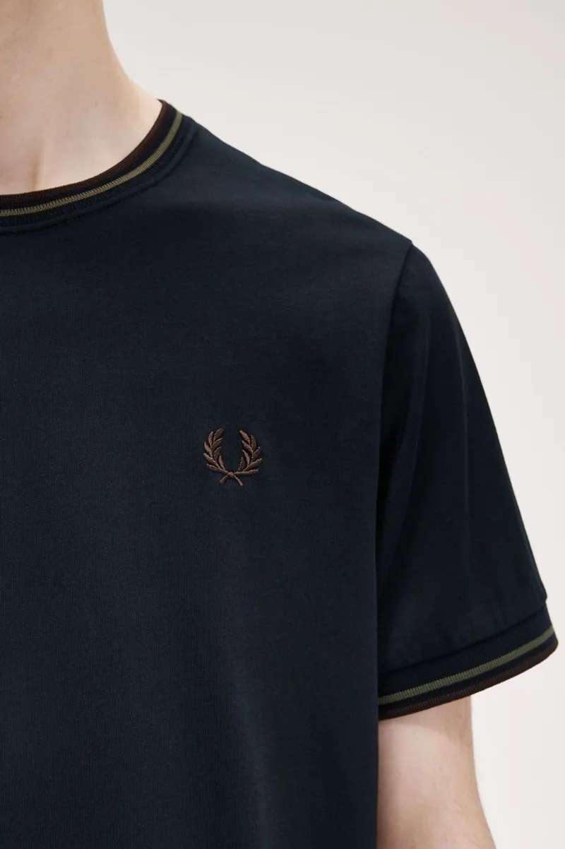 Fred Perry Twin Tipped T-shirt Navy / Wreath Green / Brick-4