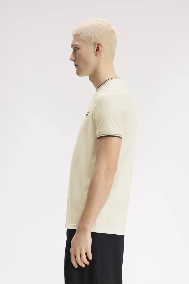 Fred Perry Twin Tipped T-shirt Ecru / Seagrass / Airforce-2