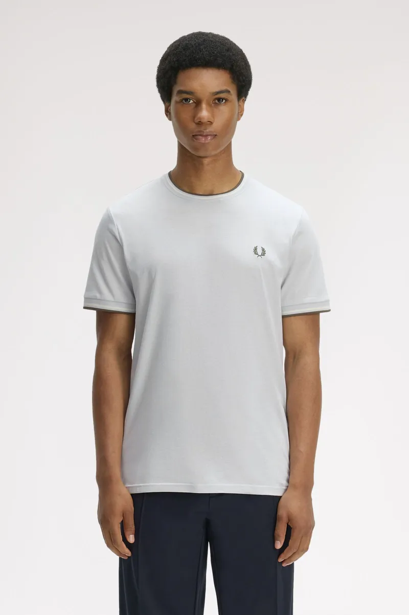 Fred Perry Twin Tipped T-shirt Dsky Blue / Ecru / Blue-1