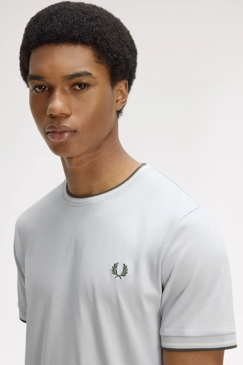 Fred Perry Twin Tipped T-shirt Dsky Blue / Ecru / Blue-3