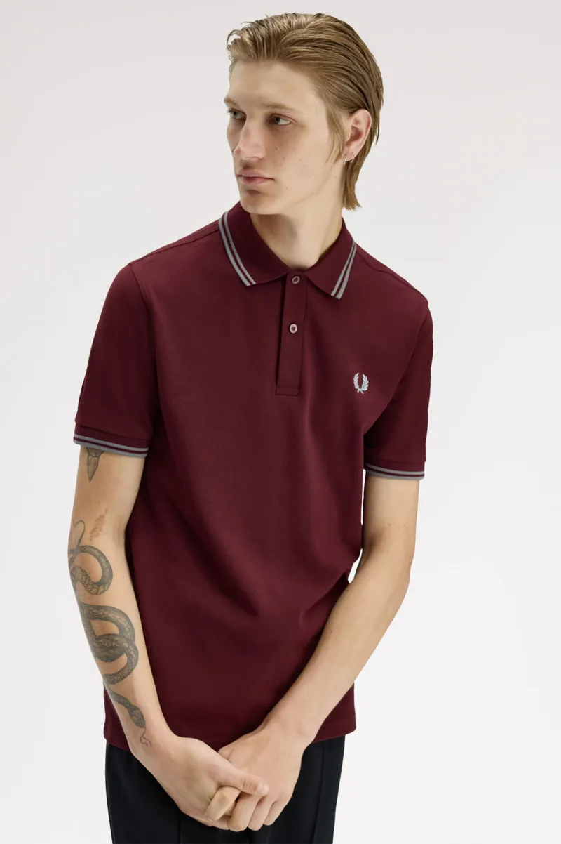 Fred Perry M3600-08B Polo T-shirt Oxblood / Stockport Blue-2