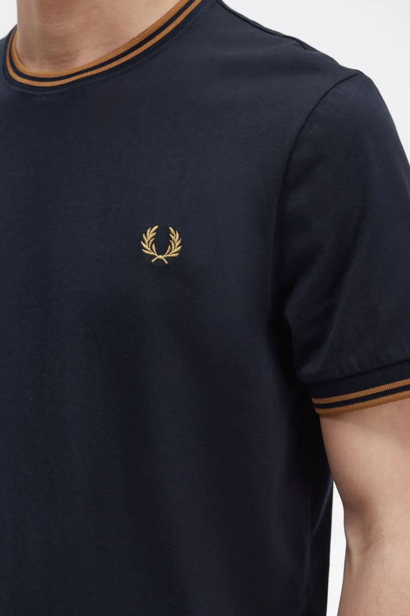 Fred Perry Twin Tipped T-shirt Navy / Dark Caramel-3