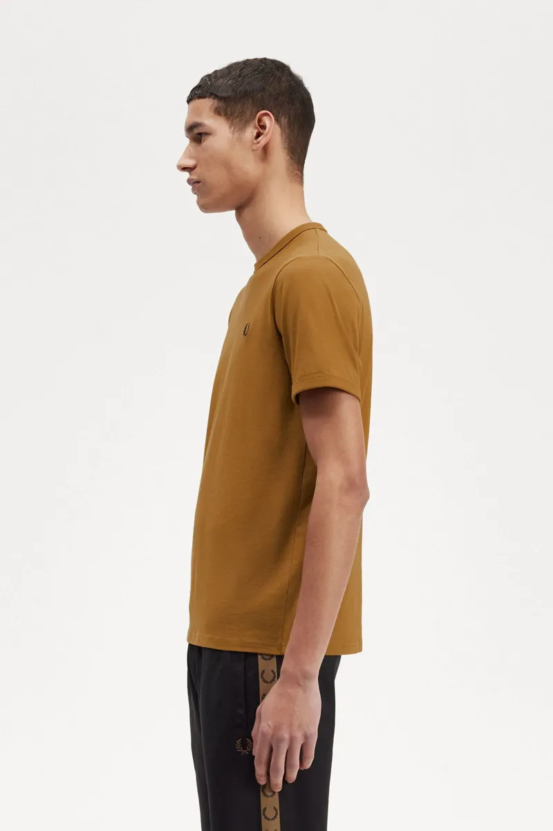 Fred Perry M3519-S81 Ringer T-shirt  Dark Caramel-3