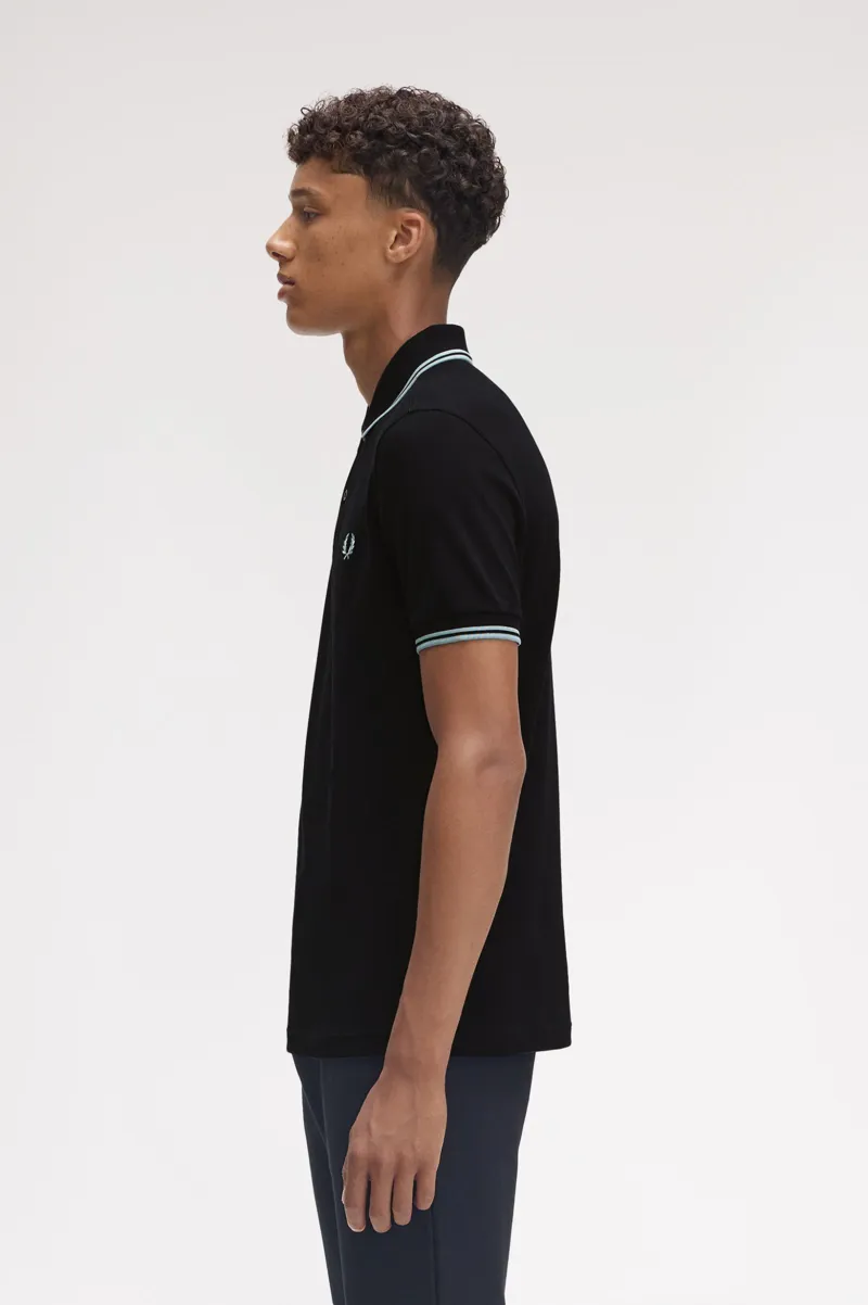 Fred Perry M3600-Q46 Polo T-shirt Black / Silverblue-3