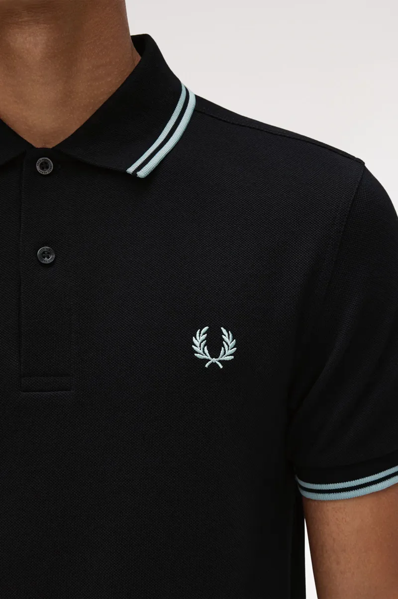 Fred Perry M3600-Q46 Polo T-shirt Black / Silverblue-6