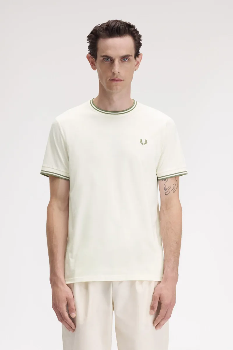 Fred Perry Twin Tipped T-shirt Ecru / Olive-1