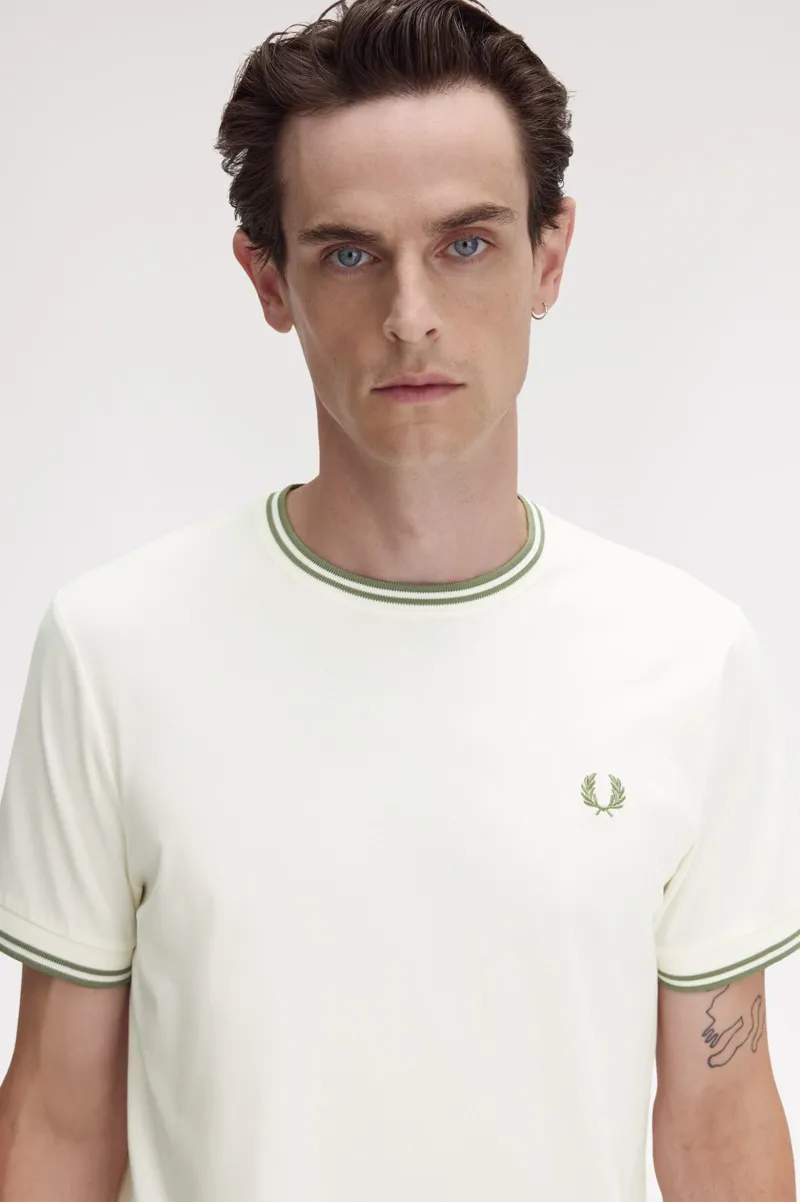 Fred Perry Twin Tipped T-shirt Ecru / Olive-3