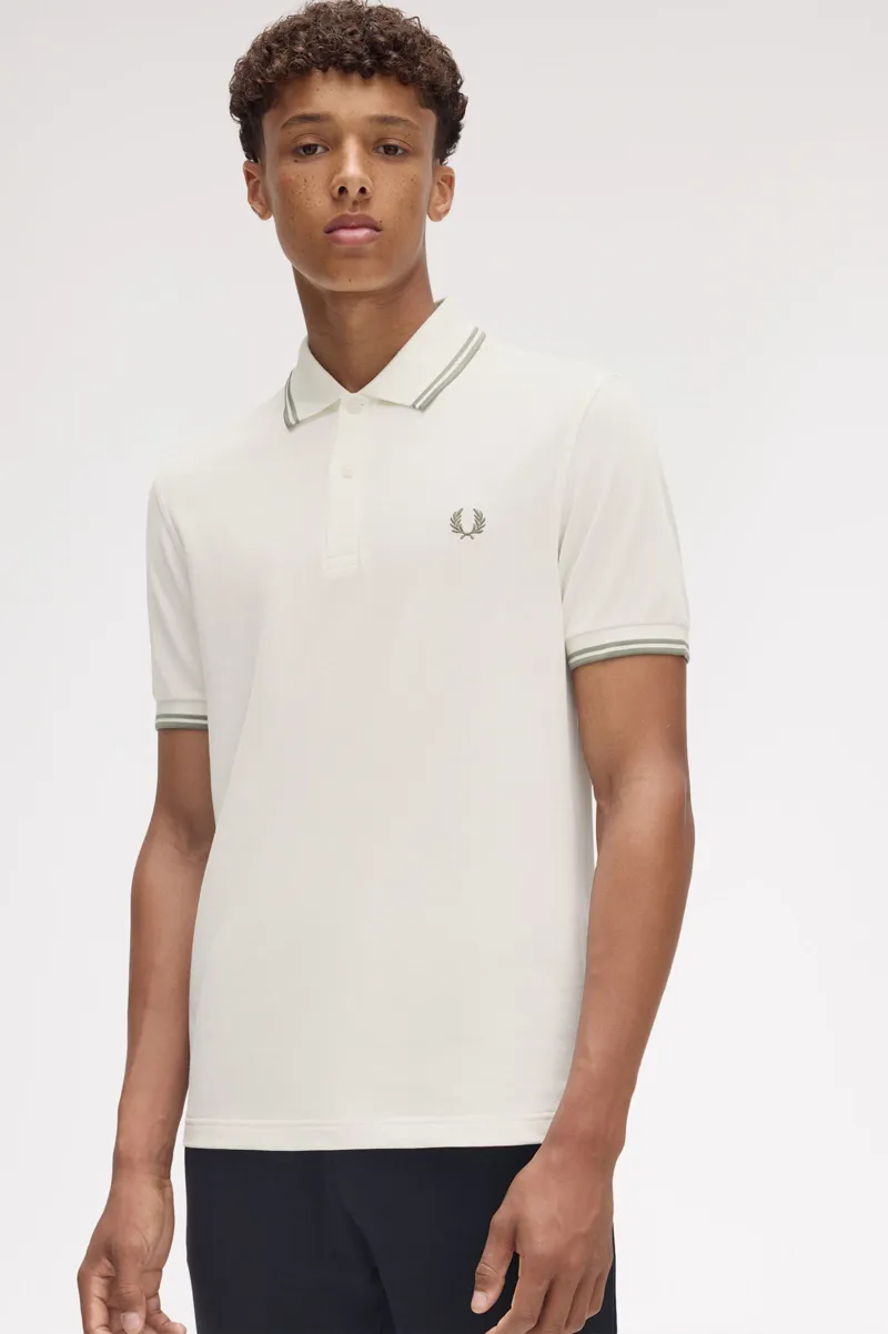 Fred Perry M3600-Y54 Polo T-shirt Ecru / Olive-3