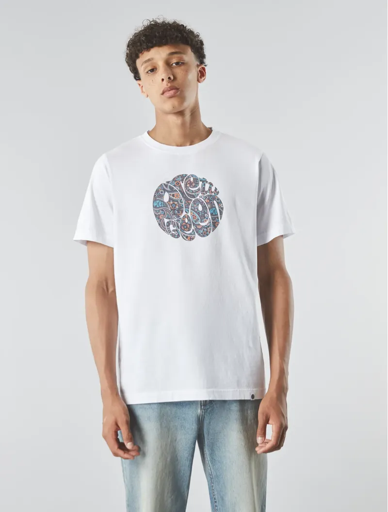 Pretty Green Wonderwall Paisley Logo T-shirt White-2