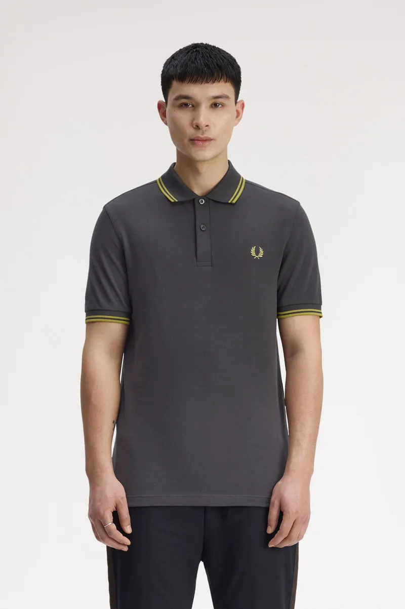 Fred Perry M3600-58A Polo T-shirt Anchor Grey / Tennis Ball Yellow-2