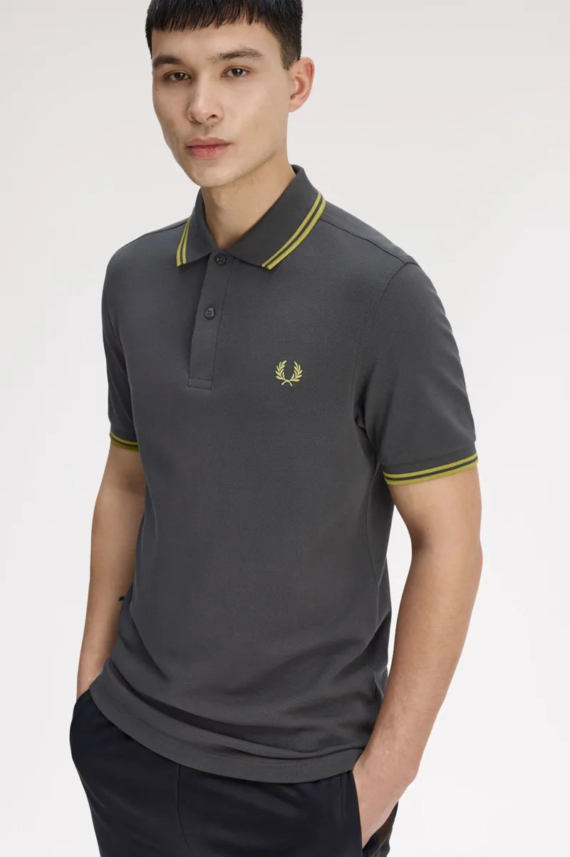 Fred Perry M3600-58A Polo T-shirt Anchor Grey / Tennis Ball Yellow-5