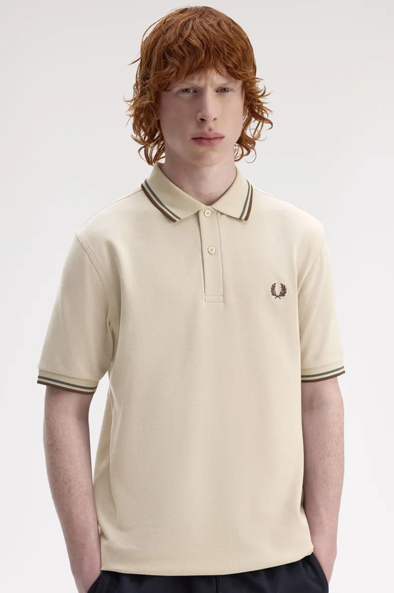 Fred Perry M3600-50A Polo T-shirt Warm Oat / Court Green / Burnt Tobacco-5
