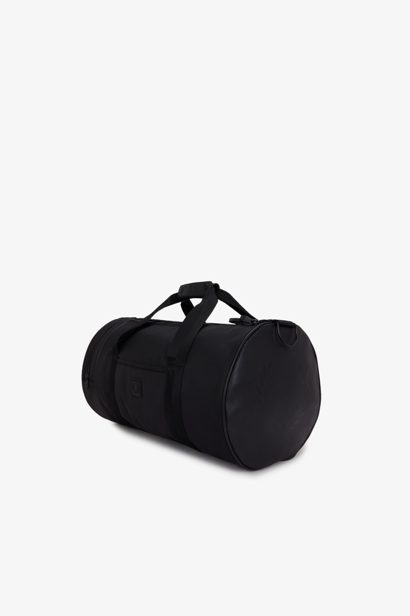 Fred Perry L3343 - 102 Leather Patch Barrel Bag Black-7