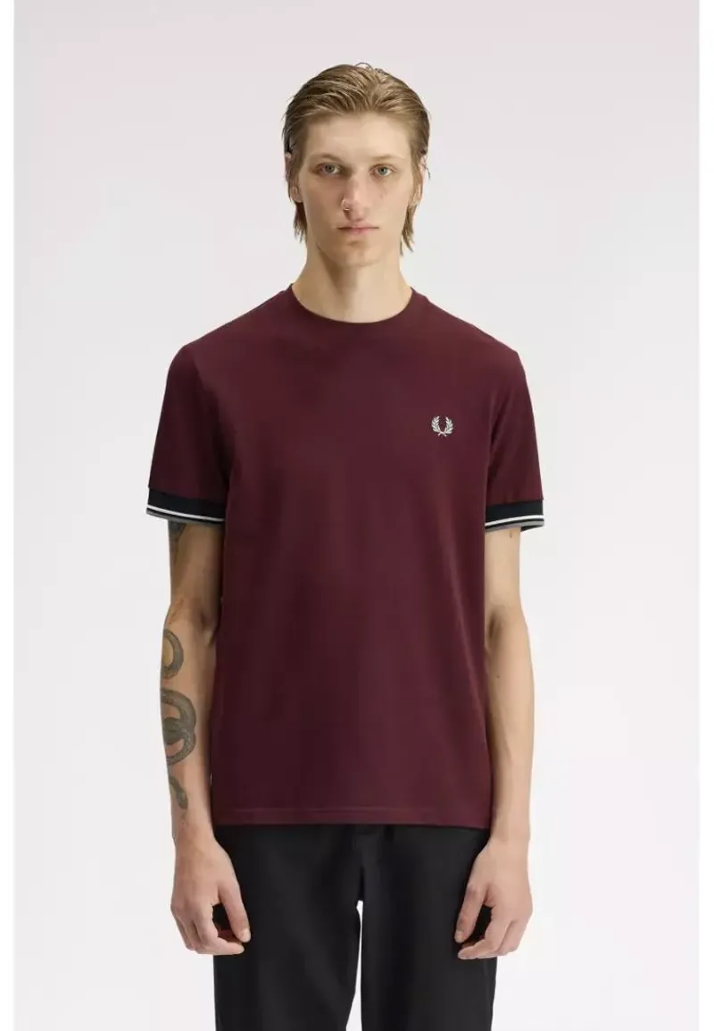 Fred Perry Tipped Cuff T-shirt Oxblood-1