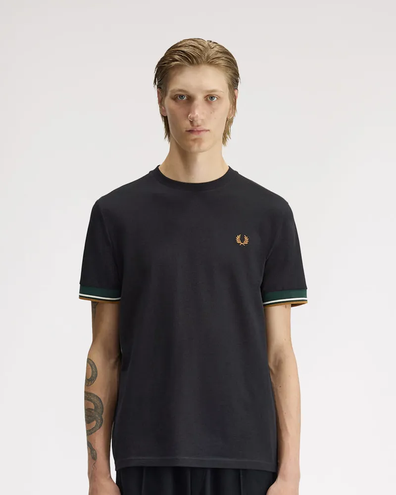 Fred Perry Tipped Cuff T-shirt Black-1