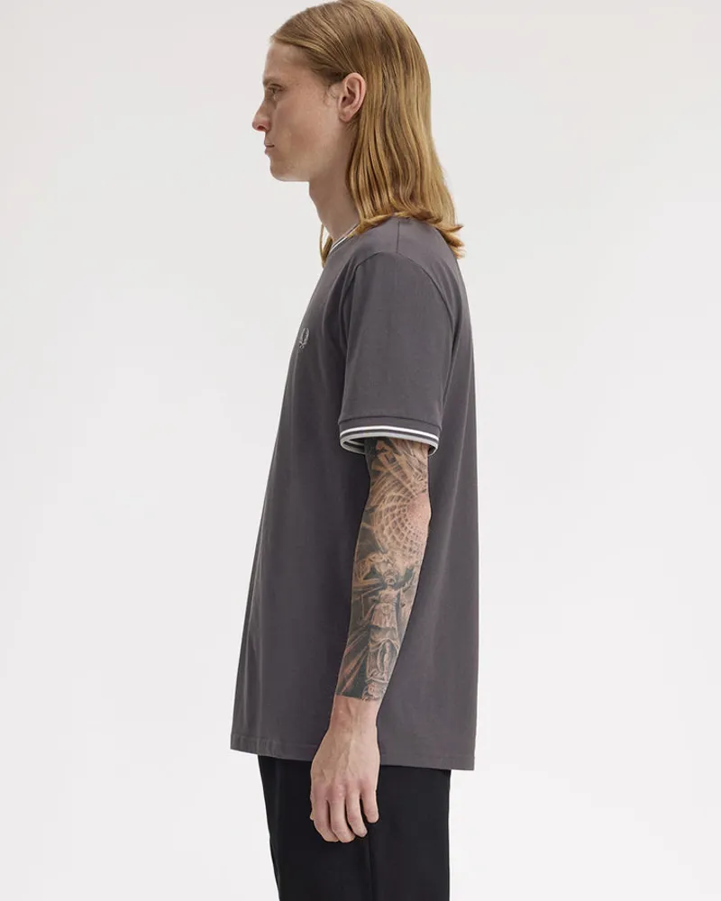 Fred Perry Twin Tipped T-shirt Anchor Grey / Ecru / Seagrass-2