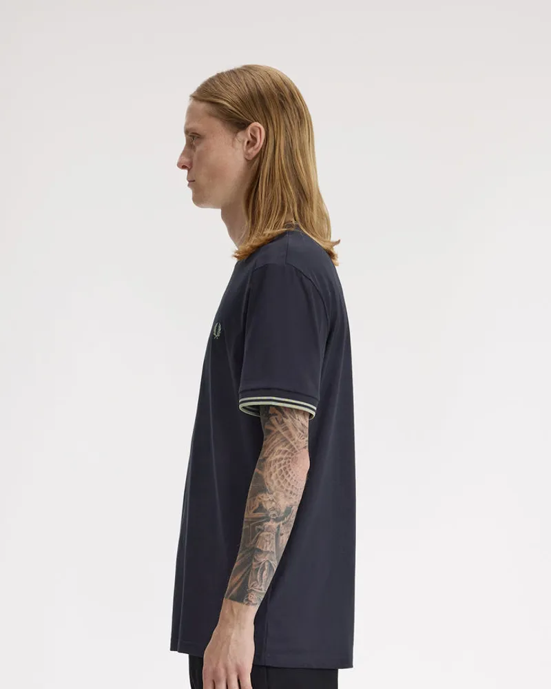 Fred Perry Twin Tipped T-shirt Navy / Seagrass-2