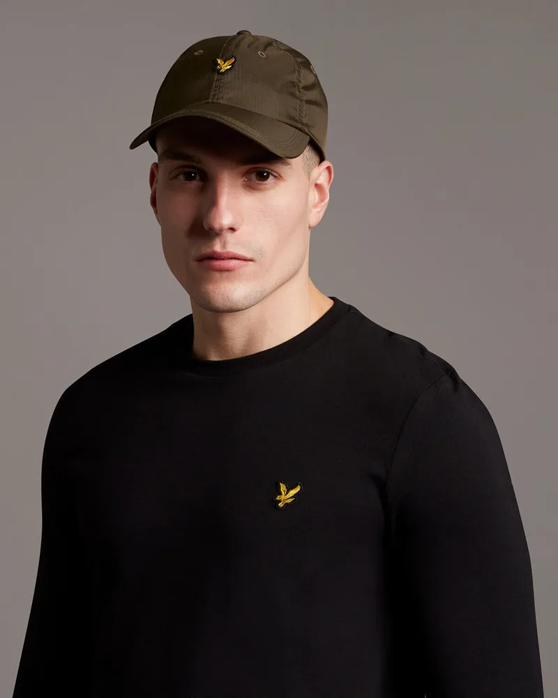 Lyle and Scott Long Sleeve T-shirt Black-1