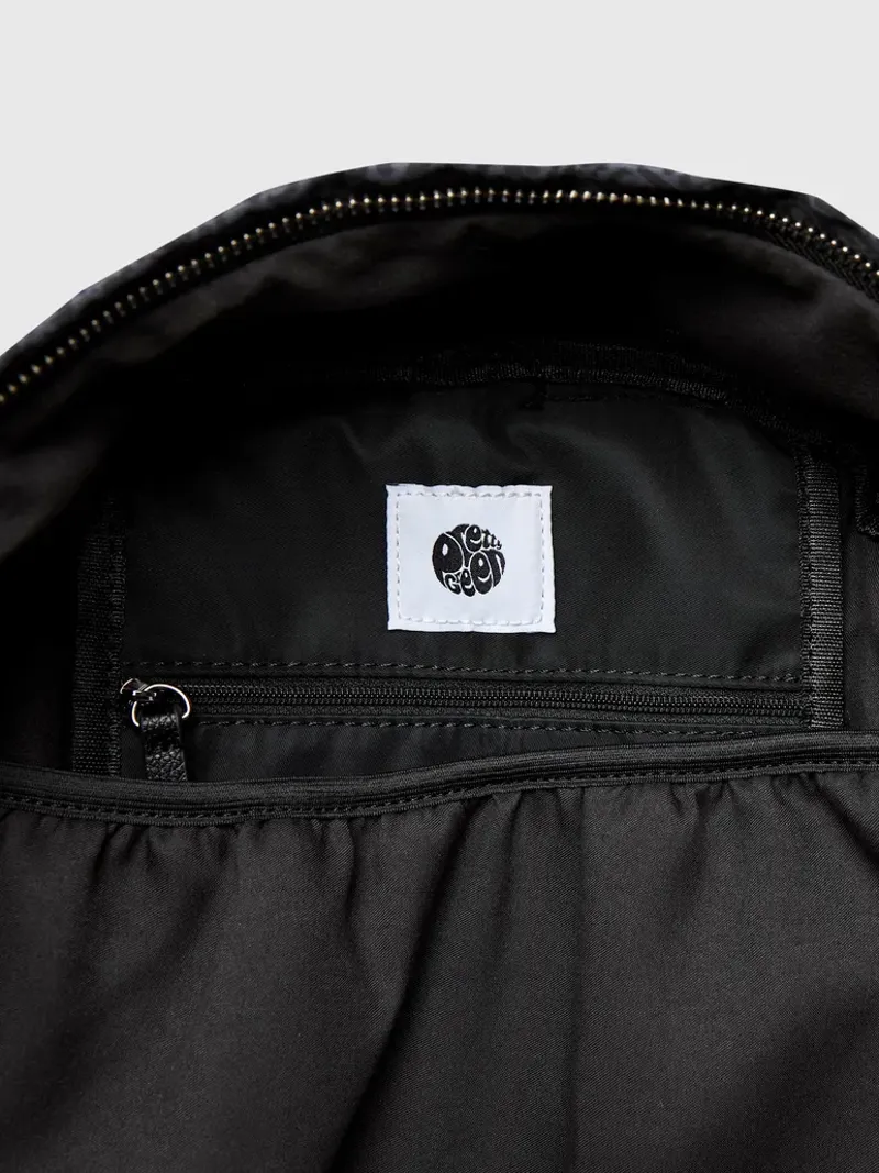 Pretty Green Tonal Wonderwall Paisley Zip Backpack Black-7