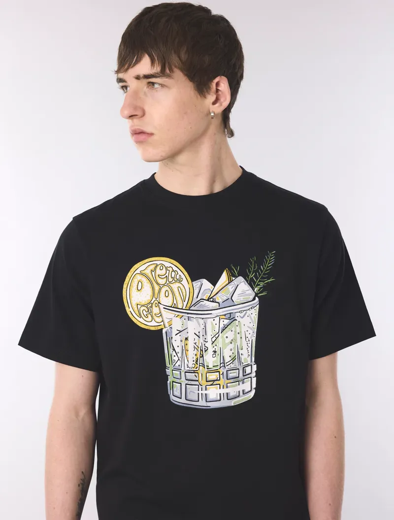 Pretty Green Gin and Tonic T Shirt Black-4