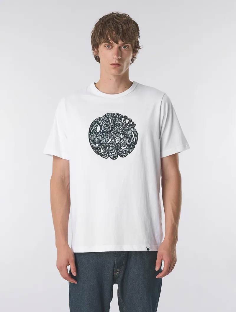 Pretty Green Rave On Paisley Logo T Shirt White -2