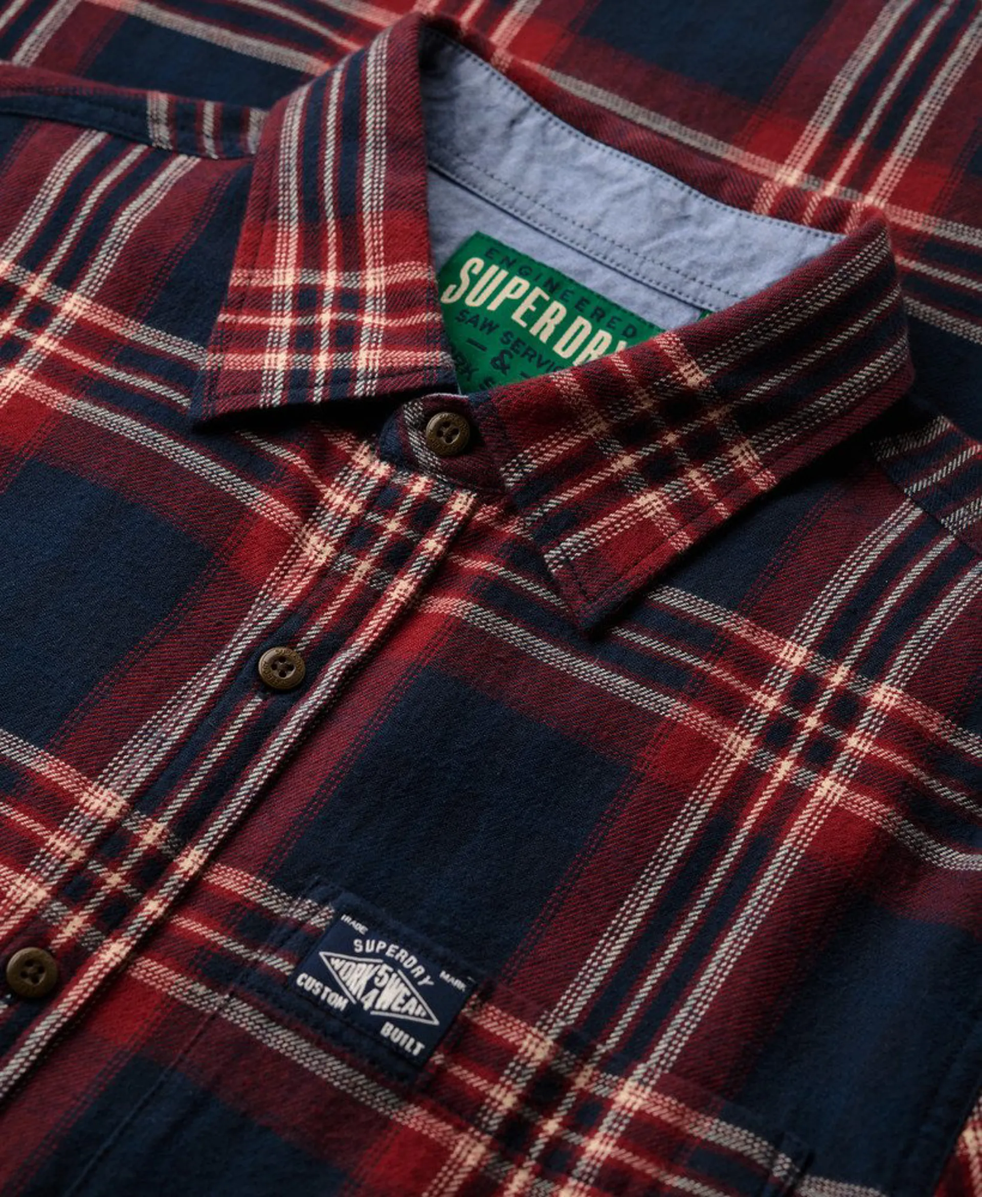 Chemise Manches Longues Superdry M4011047A – Coton Décontracté, Coupe Classique, écusson Brodé