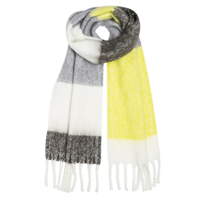 Boardmans chunky Effie check scarf Lime