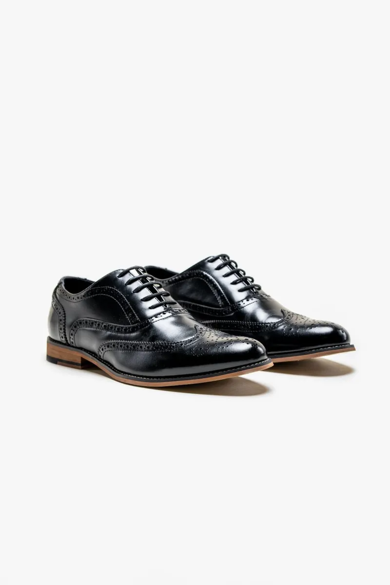 Cavani Leather Brogue Black SIZE 7 ONLY LAST PAIR