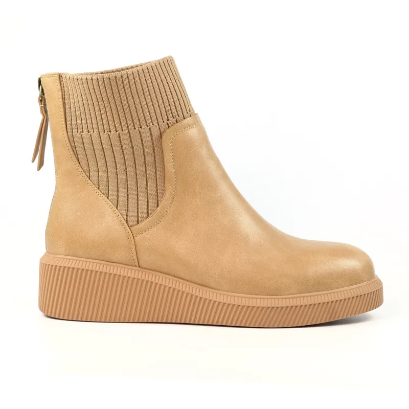 Lunar Tara wedge ankle boot Beige